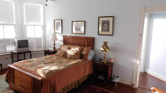 Berney/Fly Bed and Breakfast | Alabama - Mobile (ve civarı) - Mobile