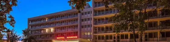 Hotel Narcis | Saturn