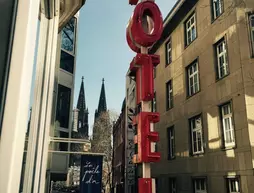 Dom Hotel Am Römerbrunnen | Kuzey Ren-Westfalia - Köln (ve civarı) - Köln - Ren'in Sol Yakası