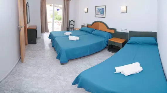 Hostal Rosalia | Balearic Adaları - İbiza Adası - Sant Antoni de Portmany