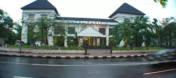 Hotel Pacific | Doğu Cava - Surabaya