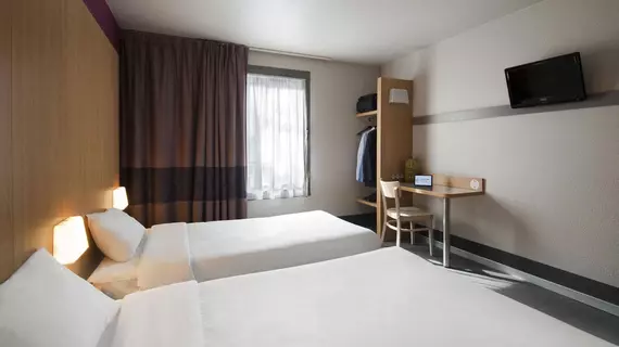 B&B Hôtel Lyon Centre Gambetta | Auvergne-Rhone-Alpes - Rhone (bölge) - Lyon (ve çevresi) - Lyon - La Guillotière