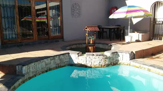 Abafazi Guest House | Gauteng - City of Tshwane - Johannesburg (ve civarı) - Pretoria - Waterkloof Glen