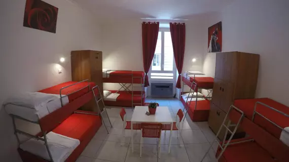 Four Seasons Hostel Rome | Lazio - Roma (ve civarı) - Roma Kent Merkezi - Esquilino