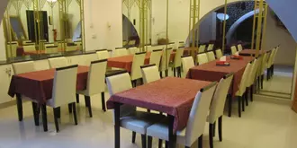 Qurum Beach Hotel