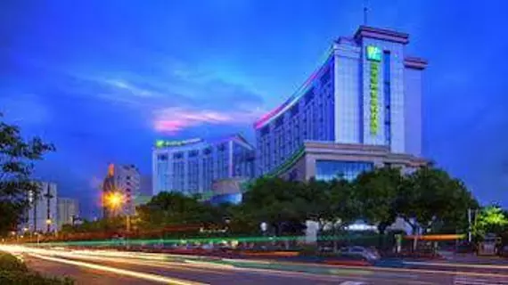 Holiday Inn Express Nantong Downtown | Jiangsu - Nantong - Chongchuan