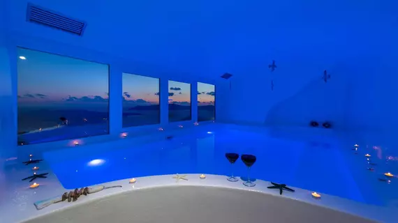 Fira Deep Blue Suite | Ege Adaları - Santorini