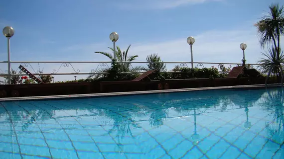 President Hotel Splendid | Sicilya - Messina (vilayet) - Taormina Sahili - Taormina