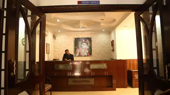 Hotel Krishna Sagar | Batı Delhi - Ulusal Eyalet Başkenti Delhi - Delhi (ve civarı) - Ghaziabad