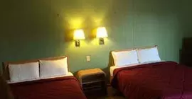 Super 7 Motel | Missouri - Clinton - Sedalia