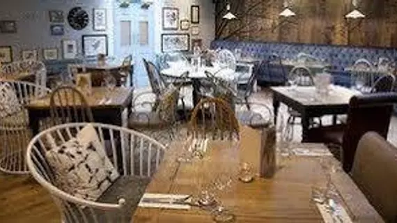 Coach & Horses Hotel | Londra (ve civarı) - Richmond - Mortlake