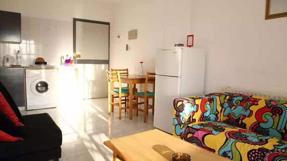 Alora Apartments | Larnaka Bölgesi - Larnaka