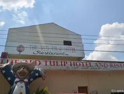 The Red Tulip Hotel | Nueva Ecija - Angeles City (ve civarı) - Mabalacat Şehri - Pampanga Province - Balibago