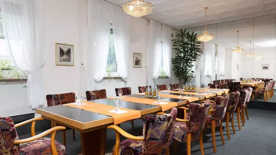 Hotel Am Sonnenhang | Hessen - Kassel - Harleshausen