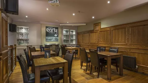 The Golden Lion Hotel | Cambridgeshire (ilçe) - Huntingdonshire