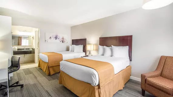 Quality Inn & Suites By the Parks | Florida - Orlando (ve civarı) - Disney's Maingate West