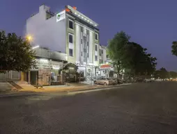 Treebo Signature Inn | Racastan - Jaipur Bölgesi - Jaipur - Sanganer