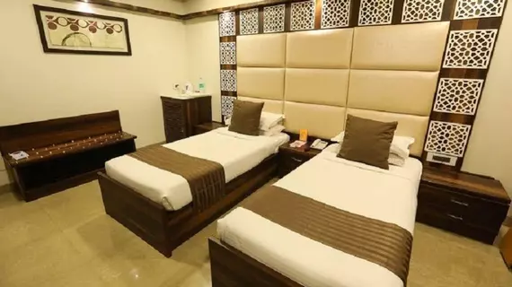 Jyoti Dwelling Hotel | Maharaştra - Raigad - Bombay (ve civarı) - Bombay - Malad - Batı Banliyöleri