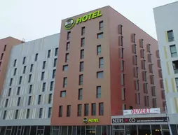 B&B Lille Grand Stade | Hauts-de-France - Nord (bölge) - Lille (ve civarı) - Villeneuve-d'Ascq - Hôtel-de-Ville