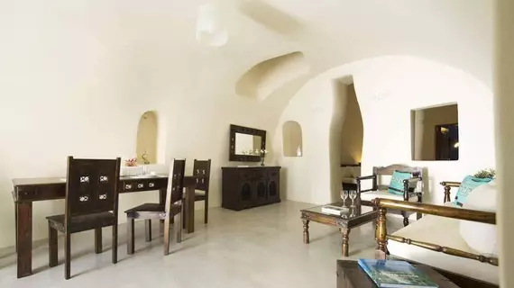 Enalion Suites | Ege Adaları - Santorini