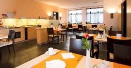 Hotel & Restaurant Goldener Pflug | Baden-Wuerttemberg - Rems-Murr-Kreis - Stuttgart (ve civarı) - Ludwigsburg - Pflugfelden