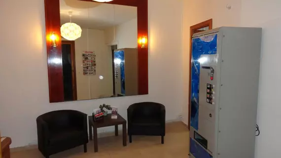 Hostal Alistana | Madrid Özerk Topluluğu - Madrid (ve civarı) - Chueca