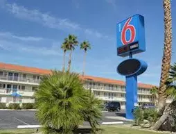 Motel 6 Twentynine Palms | Kaliforniya - San Bernardino County - Twentynine Palms (ve civarı) - Twentynine Palms