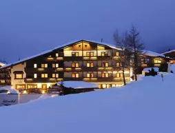 Hotel Sonnblick | Tirol - Imst (ve civarı) - Sankt Leonhard im Pitztal - Plangeross