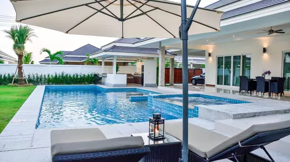 Tulip House Pool Villa Hua Hin | Prachuap Khiri Khan (ili) - Hua Hin (ve civarı) - Cha-am