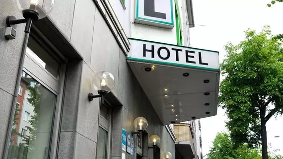 Hotel Schumacher Düsseldorf | Kuzey Ren-Westfalia - Düsseldorf (ve civarı) - Düsseldorf - Stadtmitte