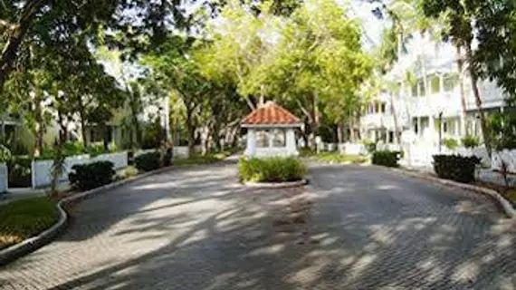 Truman Annex Condominiums | Florida - Key West