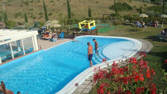 Relax Hotel Aquaviva | Toskana - Siena (vilayet) - San Gimignano - Val d'Elsa