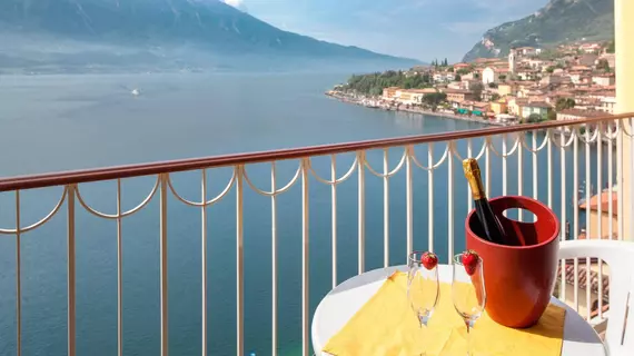 Hotel Splendid Palace | Lombardy - Brescia (il) - Limone sul Garda