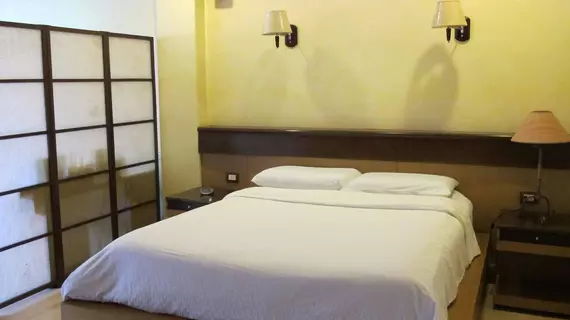 Hollywood Suites | Mactan Island - Lapu-Lapu