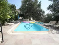 Aphrodite Apartments | İyon Adaları - Korfu - Barbati