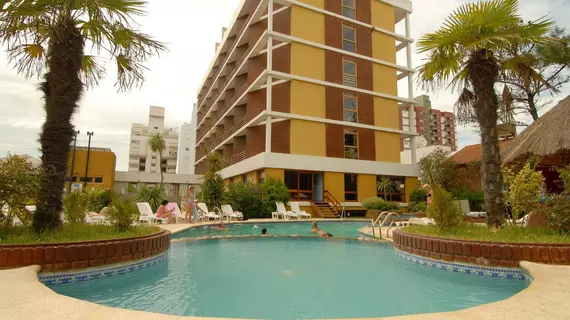 Hotel Chiavari | Buenos Aires (ili) - La Costa Partido - San Bernardo