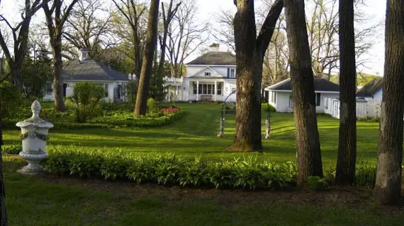 Oak Park Inn and Historic Hopkins House | Wisconsin - Black River Şelaleleri (ve civarı) - Whitehall