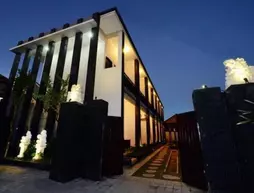 Griya Mesesari Premium Guest House | Bali - Kuta - Ngurah Rai Kuta Geçidi