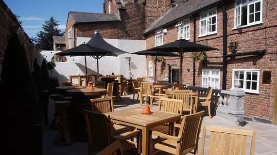 The Pied Bull | Cheshire (kontluk) - Chester