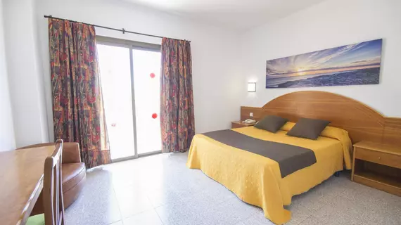 Hotel Brisa | Balearic Adaları - İbiza Adası - Sant Antoni de Portmany