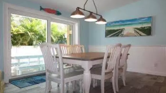 Lizzie Lu's Island Retreat | Florida - Sarasota (ve civarı) - Holmes Beach