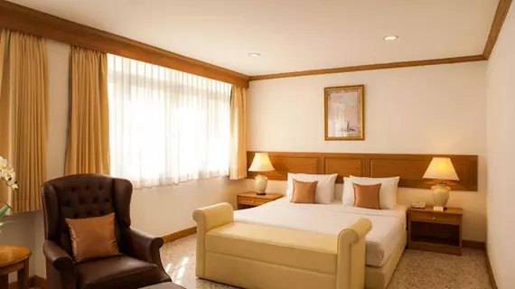 Lido Beach Hotel | Chonburi (vilayet) - Pattaya (ve civarı) - Pattaya - Pattaya Körfezi