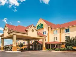 La Quinta Inn & Suites Russellville | Arkansas - Russellville (ve civarı) - Russellville