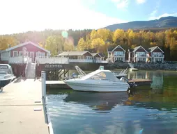 Garsnes Brygge | Troms (kontluk) - Salangen - Sjovegan