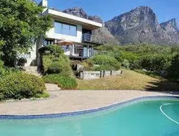 Aloe Manor | West Coast DC - Drakenstein - Cape Town (ve civarı) - Cape Town - Bakoven - Camps Bay