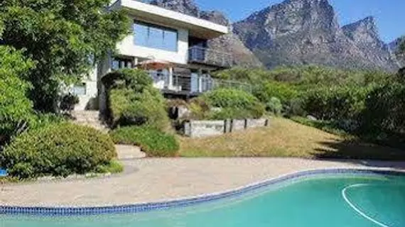 Aloe Manor | West Coast DC - Drakenstein - Cape Town (ve civarı) - Cape Town - Bakoven - Camps Bay