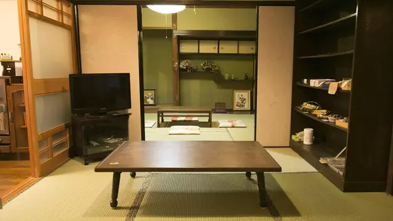 Female only guesthouse tomari-ya - Hostel | Osaka (idari bölge) - Tondabayashi