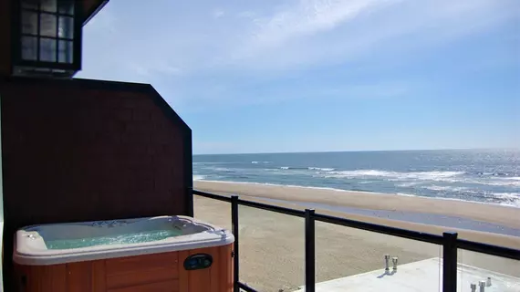 Beachfront Manor Hotel | Oregon - Oregon Coast - Lincoln City