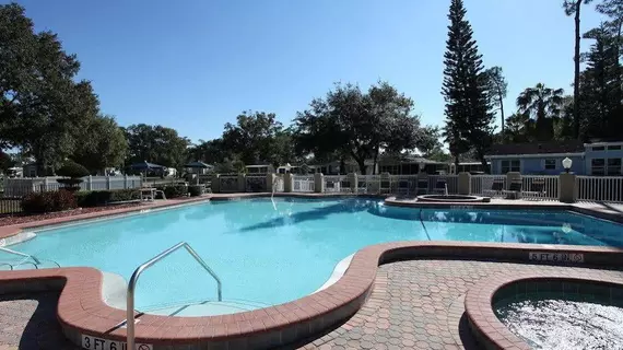 Sherwood Forest RV Resort | Florida - Orlando (ve civarı) - Lake Buena Vista - Disney's Maingate East