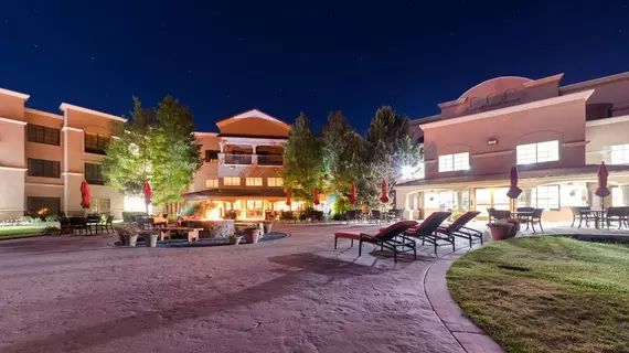 MCM Elegante Lodge and Suites Ruidoso | New Mexico - Ruidoso (ve civarı) - Ruidoso